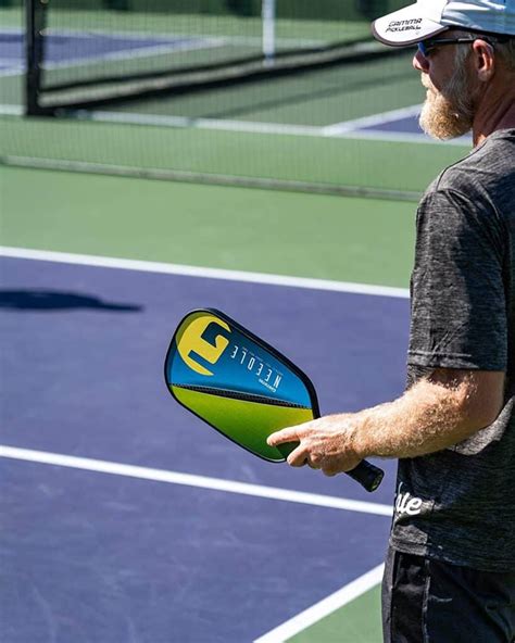 pro pickleball paddles